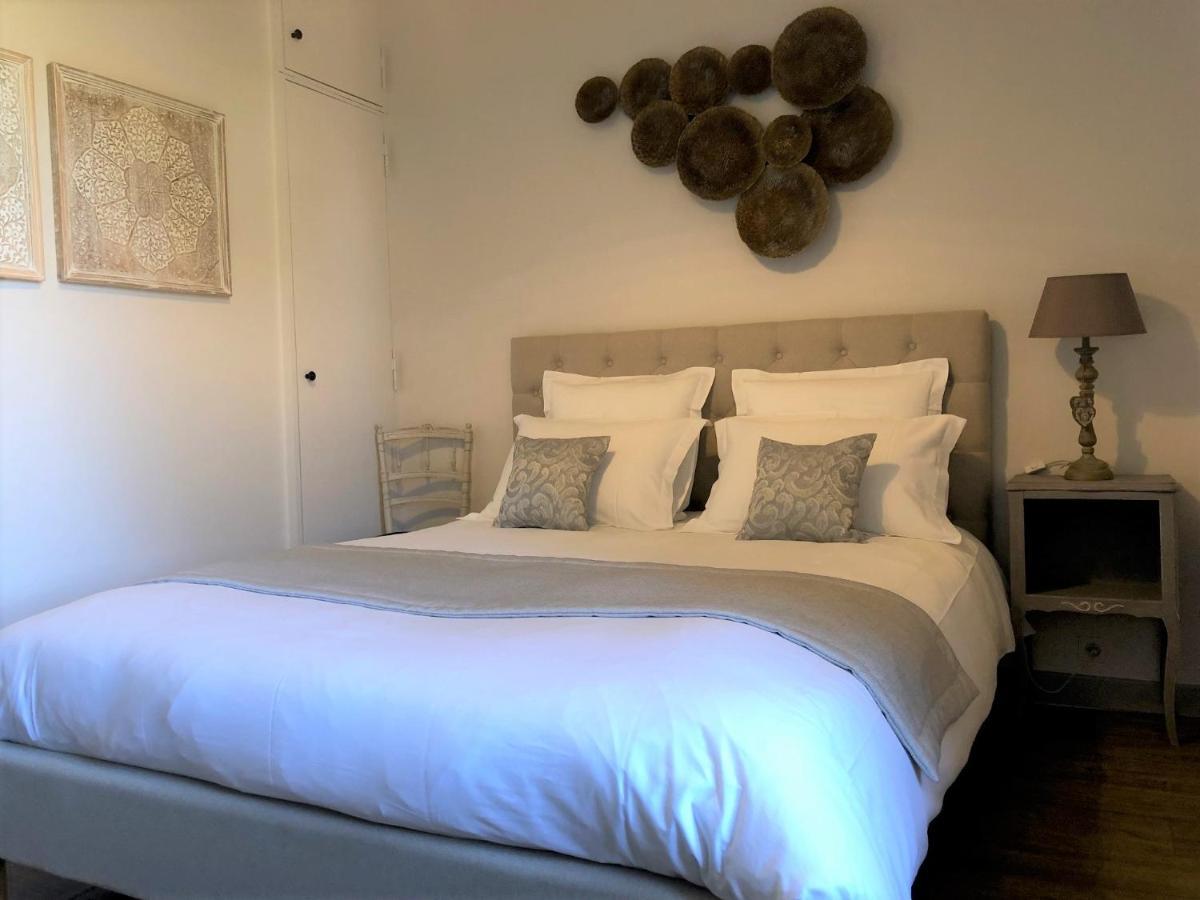 Domaine De Monplaisir Bed and Breakfast Caylus Buitenkant foto
