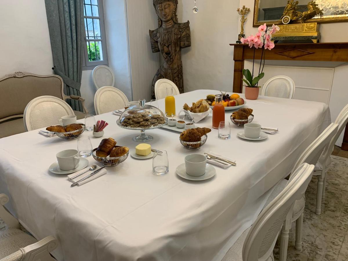 Domaine De Monplaisir Bed and Breakfast Caylus Buitenkant foto
