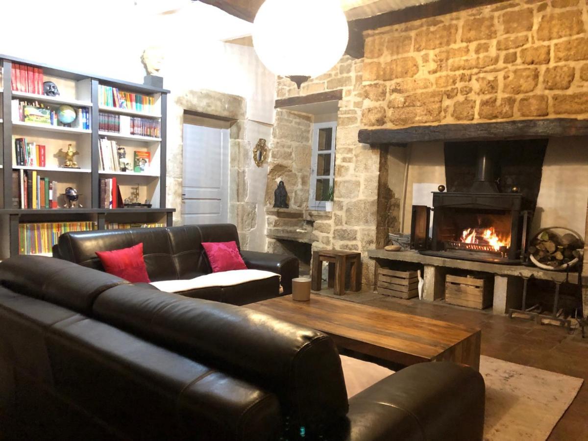 Domaine De Monplaisir Bed and Breakfast Caylus Buitenkant foto