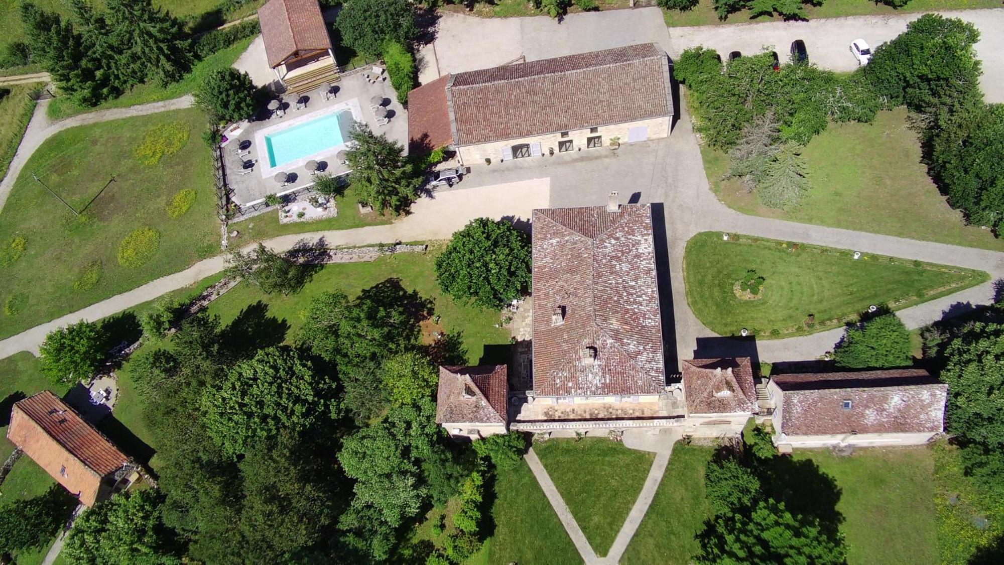 Domaine De Monplaisir Bed and Breakfast Caylus Buitenkant foto